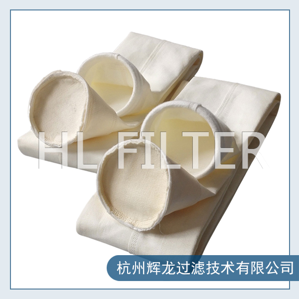 除塵布袋-亞克力針刺氈的工作原理時(shí)怎樣的？